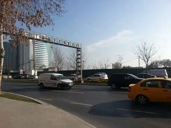 istanbul yatay delgi